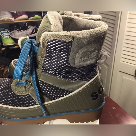 Sorel Tivoli II Ankle Boots - Picture 11 of 15